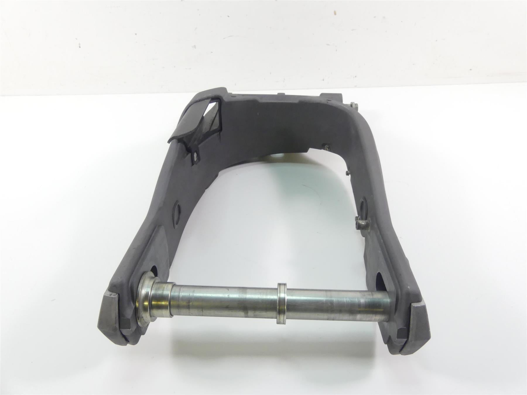 2004 Ducati 999 SBK Rear Swingarm Swing Arm Suspension + Axle 37030323A {{ shop.shopifyCountryName }} - Mototech271