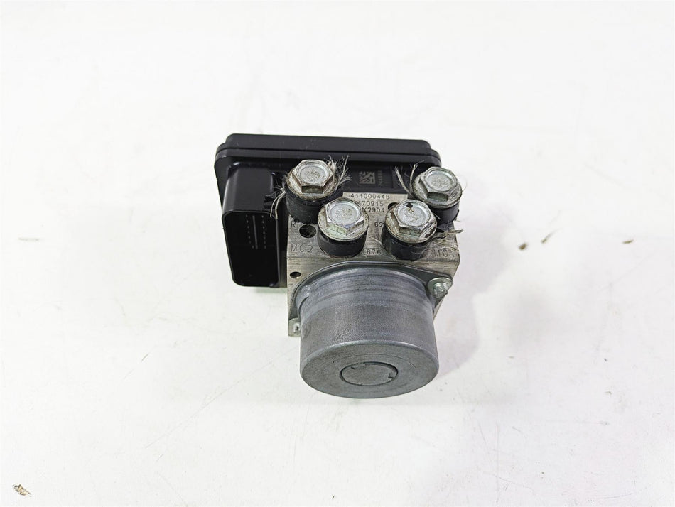 2018 Harley FXBR Softail Breakout Abs Brake Pump Unit Module 41100044B {{ shop.shopifyCountryName }} - Mototech271