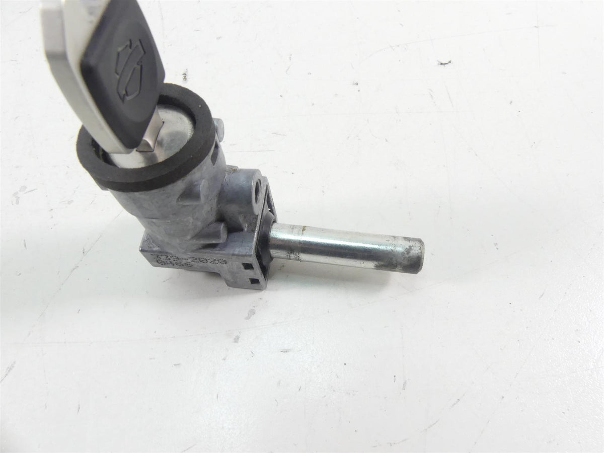 2021 Harley Softail FLSB Sport Glide Steering Fork Bag Lock + Key Set 45600050 {{ shop.shopifyCountryName }} - Mototech271