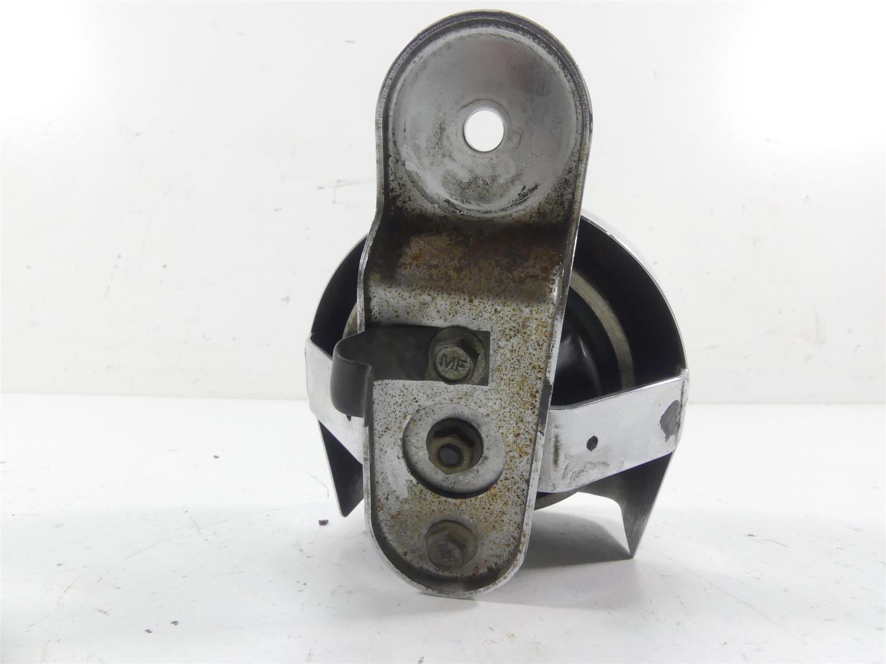 1998 Harley Dyna FXDL Low Rider Horn & Chrome Cover 61300478A {{ shop.shopifyCountryName }} - Mototech271
