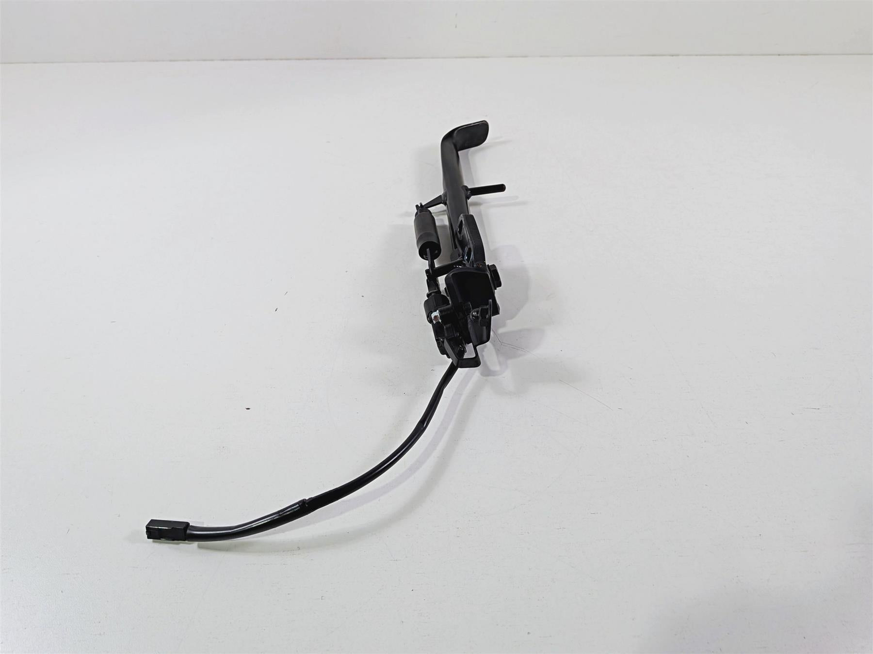 2025 Yamaha YZF R7 Side Kickstand Kick Stand Mount Switch Set BEB-27311-00-00 {{ shop.shopifyCountryName }} - Mototech271