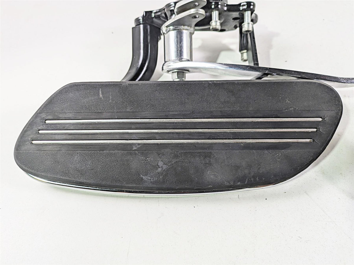 2021 Harley Touring FLTRX Road Glide Right Floor Board & Brake - Read 50688-04 {{ shop.shopifyCountryName }} - Mototech271