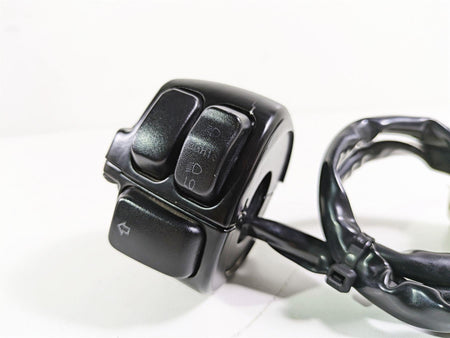 2009 Harley XR1200 Sportster Left Hand Turn Signal Control Switch 71682-06A {{ shop.shopifyCountryName }} - Mototech271