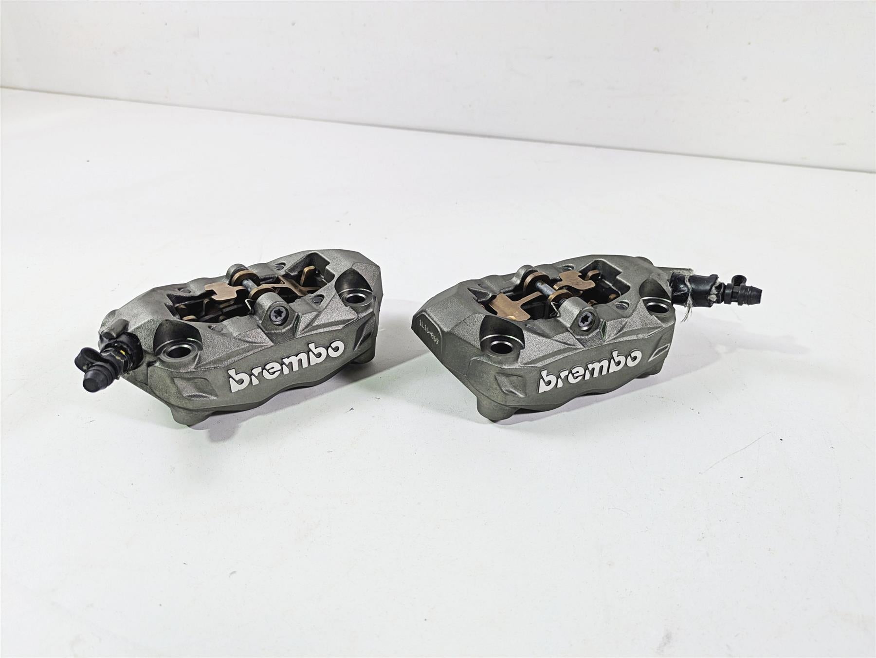 2022 Ducati Hypermotard 950 Brembo Front Brake Caliper Set 61041292C 61041302C {{ shop.shopifyCountryName }} - Mototech271