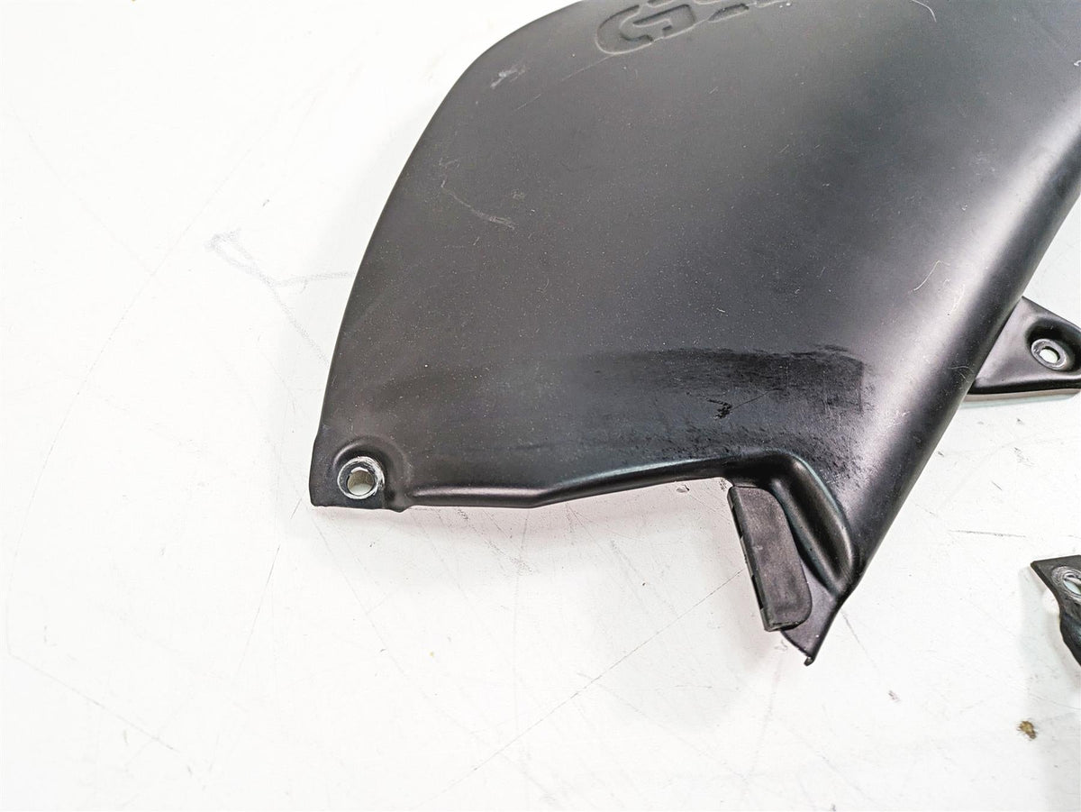 2007 BMW R1200GS K255 Adv Between Leg Side Cover Set 46637698234 46637727269 {{ shop.shopifyCountryName }} - Mototech271