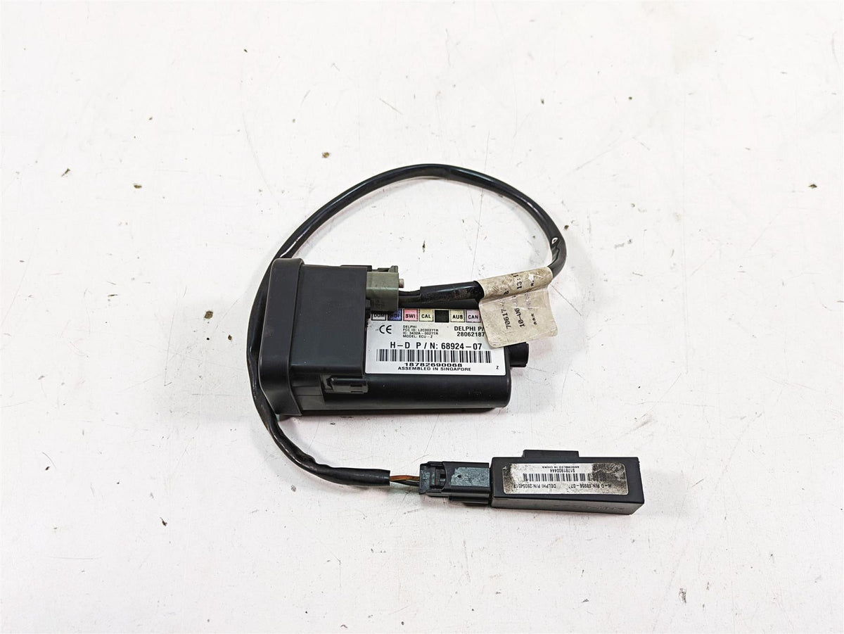 2009 Harley Touring FLHTCU Electra Glide Tssm Turn Signal Security Mod 68924-07 {{ shop.shopifyCountryName }} - Mototech271