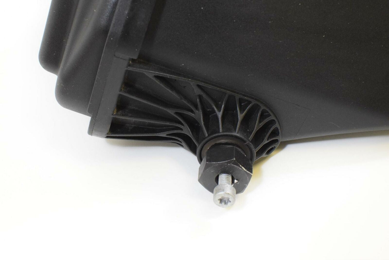 2008 BMW K1200GT K1200 GT K44 Oil Tank Reservoir Assembly 7707551 {{ shop.shopifyCountryName }} - Mototech271