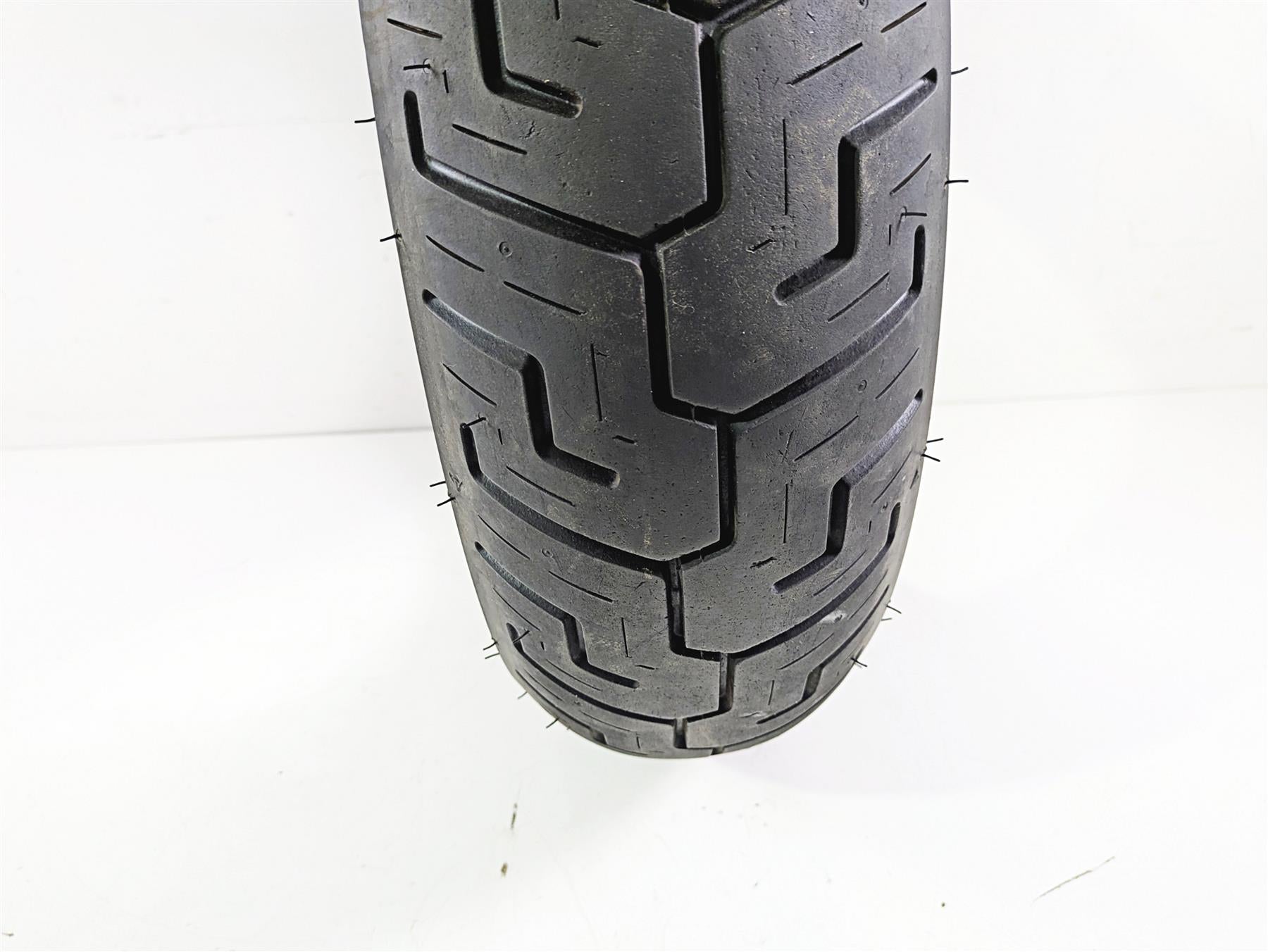 Used Rear Motorcycle Harley Tire Dunlop D401T 150/80R16 DOT2923 45064088 {{ shop.shopifyCountryName }} - Mototech271