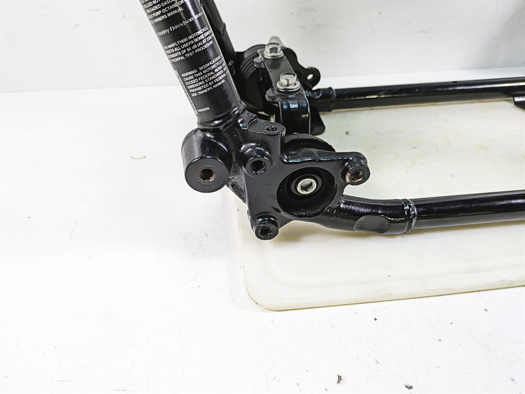 2015 Harley Touring FLHXS Street Glide Straight Main Frame Chassis With Clean Oklahoma Title 47900-14BHP {{ shop.shopifyCountryName }} - Mototech271