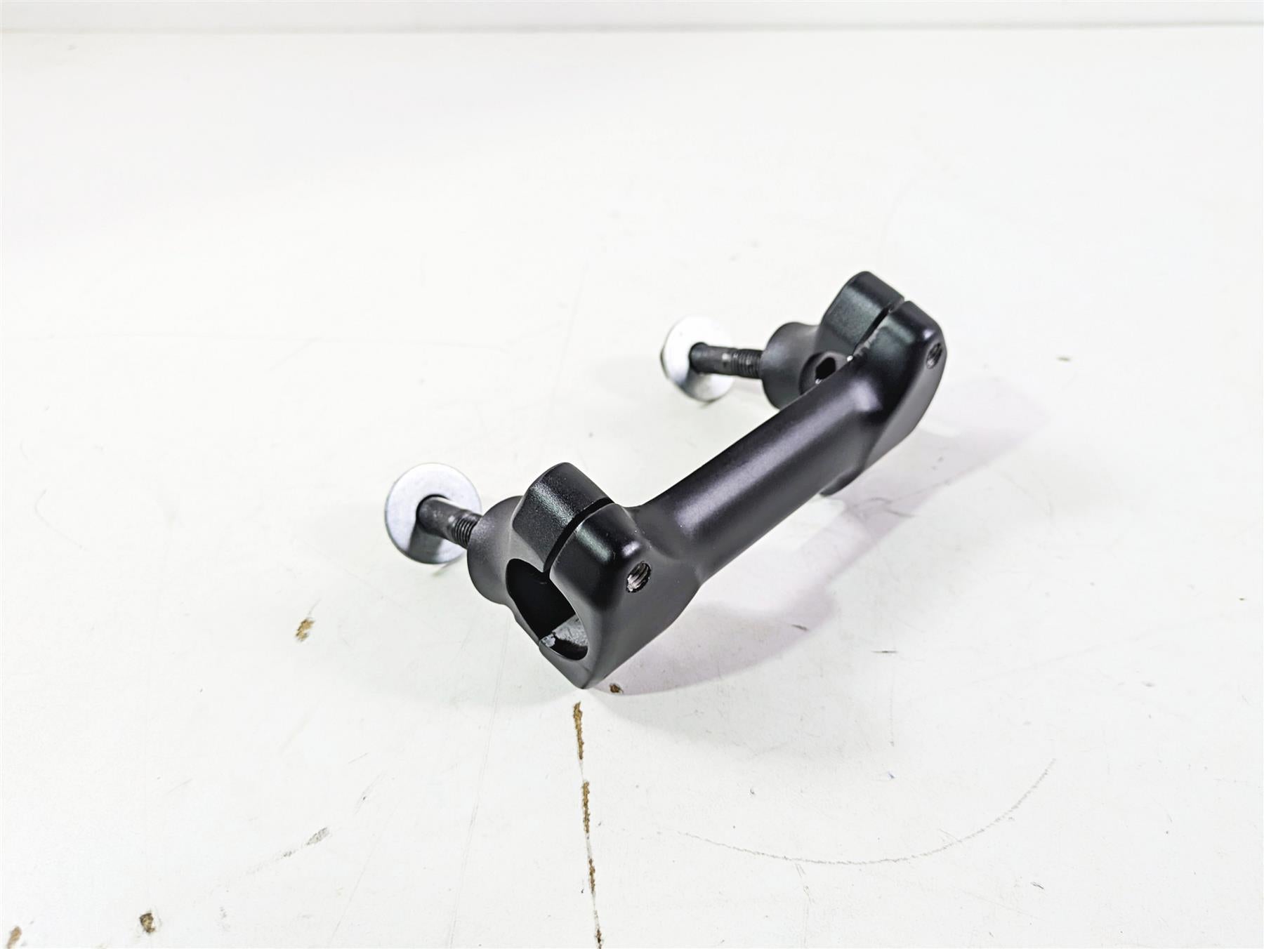2019 Indian Chieftain Limited Black Handlebar Holder Risers 5139656 5639269 {{ shop.shopifyCountryName }} - Mototech271