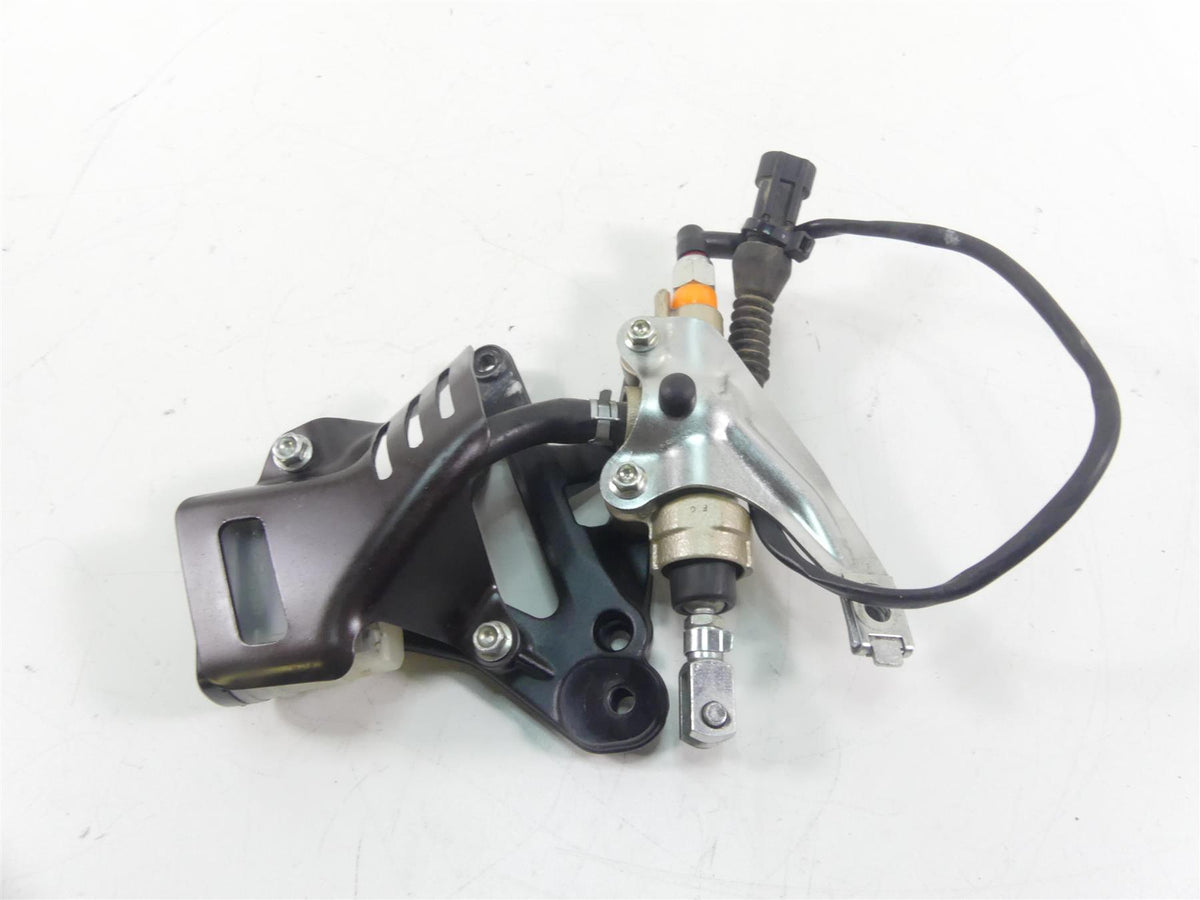 2018 Mv Agusta Brutale 800 RR Rear Brake Master Cylinder 12.7Mm 1/2" 8000C2438 {{ shop.shopifyCountryName }} - Mototech271