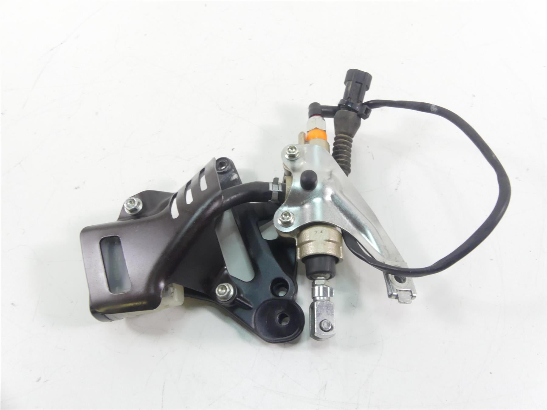 2018 Mv Agusta Brutale 800 RR Rear Brake Master Cylinder 12.7Mm 1/2" 8000C2438 {{ shop.shopifyCountryName }} - Mototech271
