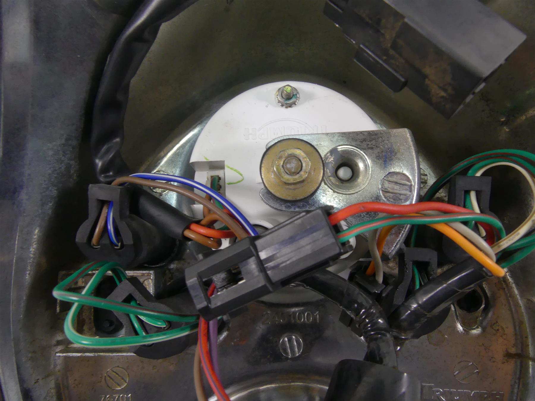2002 Triumph Bonneville America Tank Cover Panel & Tachometer Tacho A9938043 {{ shop.shopifyCountryName }} - Mototech271