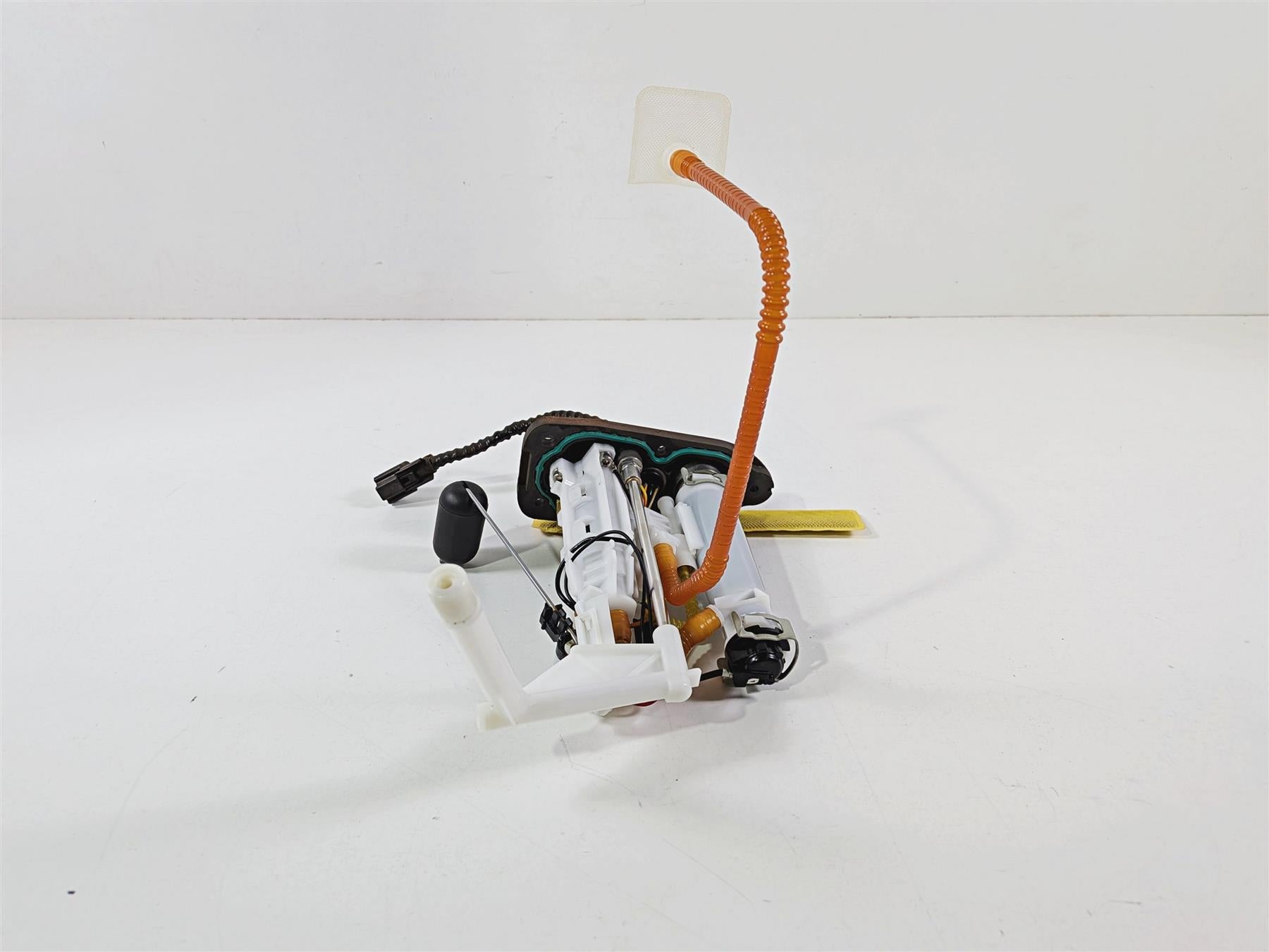 2022 Harley Softail FXLRST Low Rider Fuel Gas Petrol Pump Sending Unit 61200042 {{ shop.shopifyCountryName }} - Mototech271