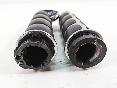 1999 Harley Dyna FXDL Low Rider Chrome Hand Grip Set {{ shop.shopifyCountryName }} - Mototech271