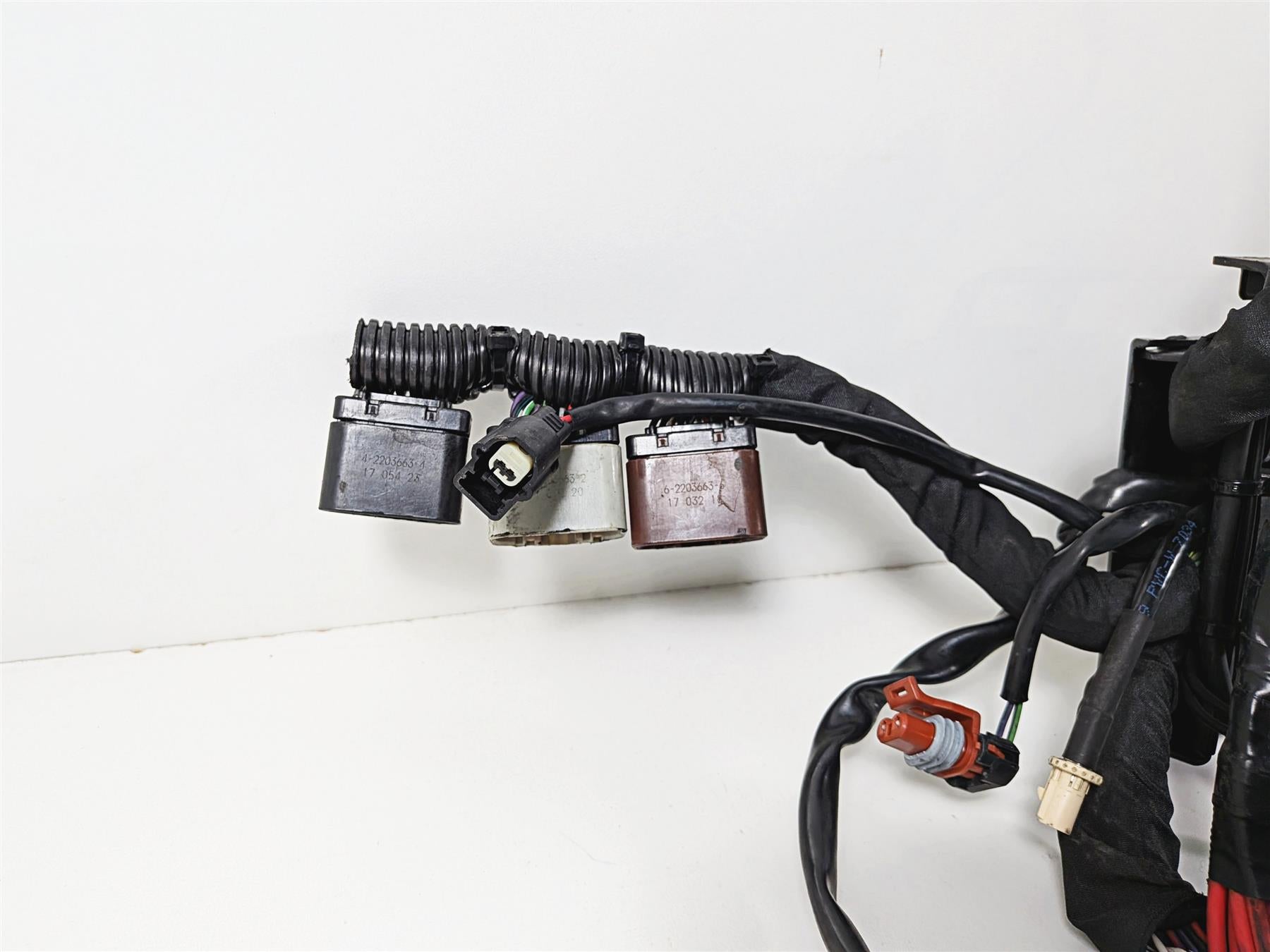 2017 Harley Touring FLHXS Street Glide Wiring Harness Loom Abs - No Cuts 69201121 {{ shop.shopifyCountryName }} - Mototech271