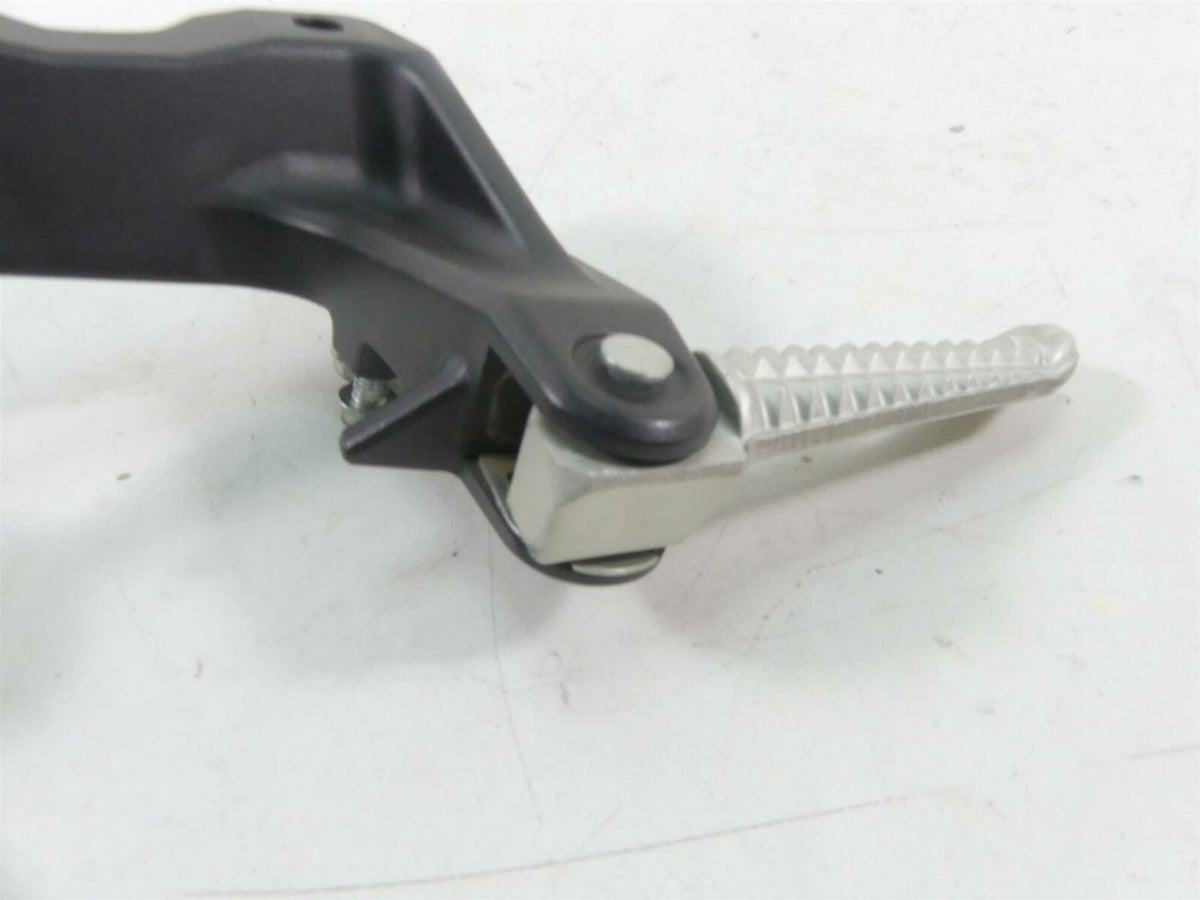 2020 Yamaha VMX17 1700 Left Passenger Footpeg Foot Peg + Mount 2S3-27430-00-00 {{ shop.shopifyCountryName }} - Mototech271