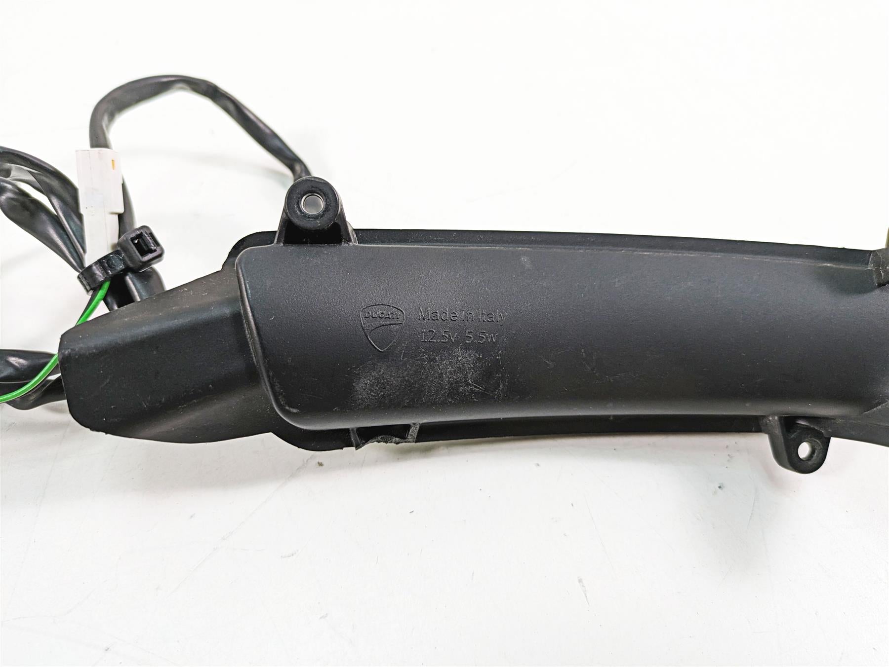2020 Ducati Hypermotard 950 SP Right Front Blinker Turn Signal - Read 53010342A {{ shop.shopifyCountryName }} - Mototech271