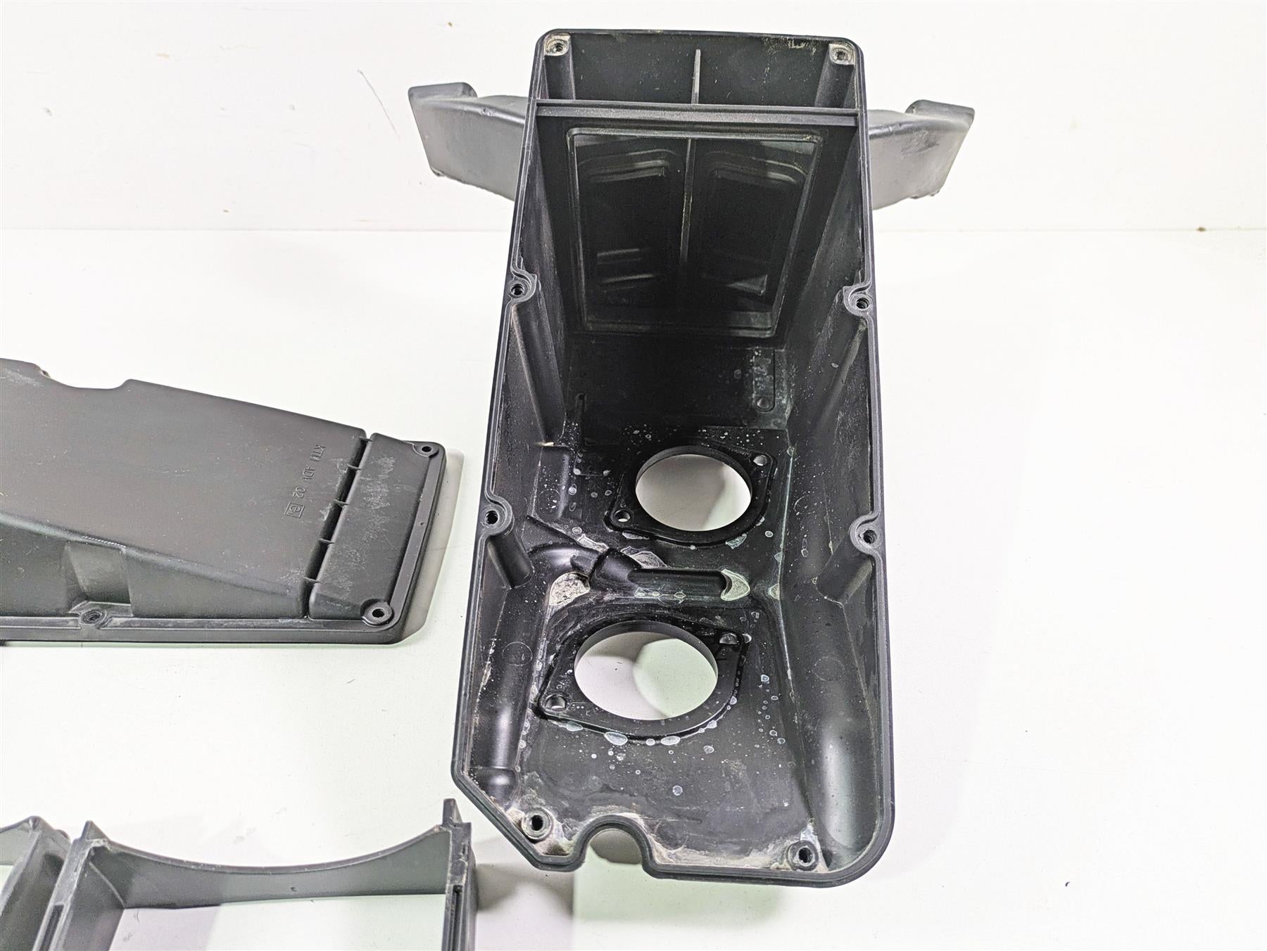 2018 KTM 1290 Super Duke R Air Box Cleaner Breather & Tubes 60306001200 {{ shop.shopifyCountryName }} - Mototech271