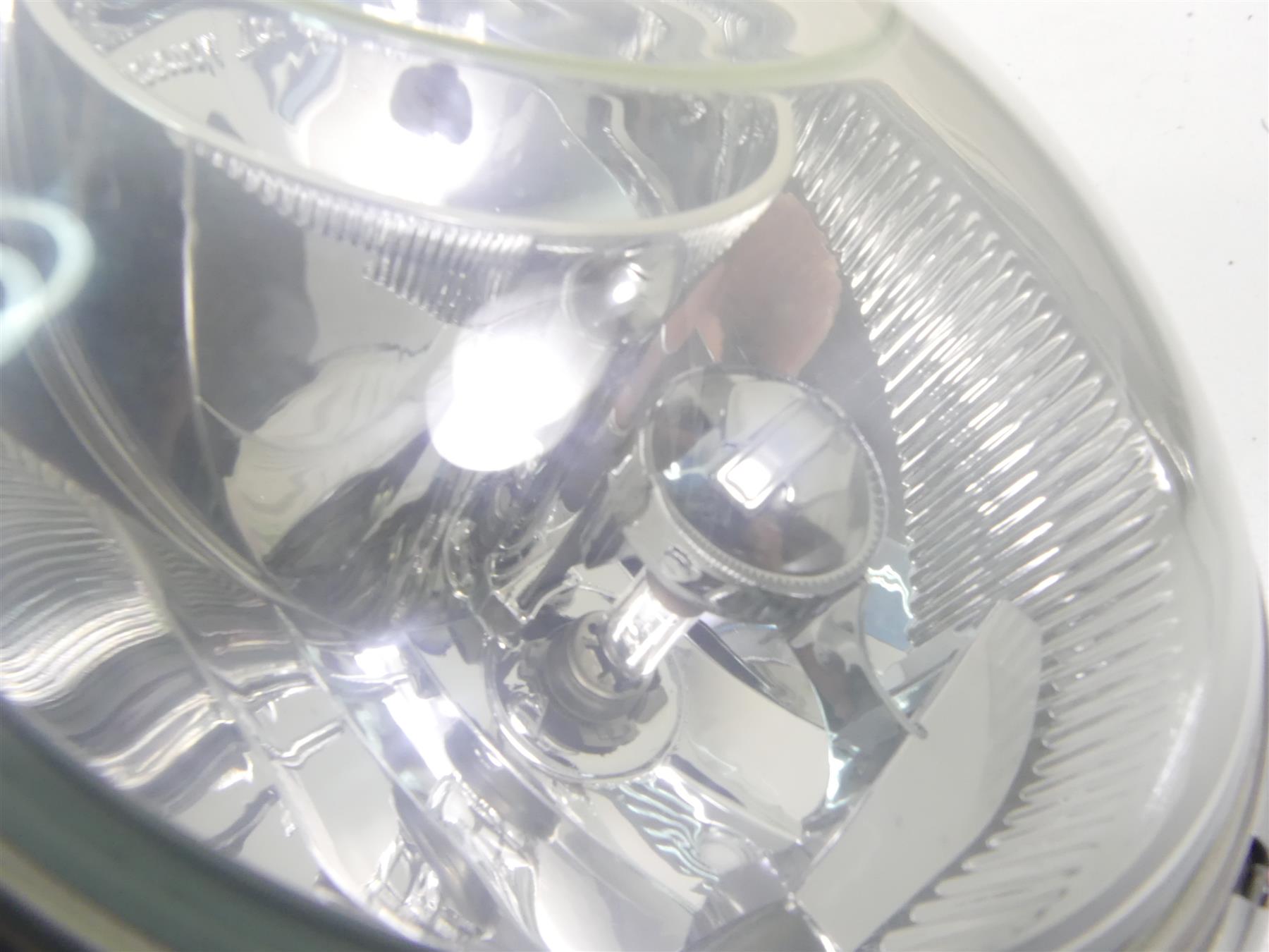 2007 Harley FLHTCU SE CVO Electra Glide Front Headlight Head Light 67864-04 {{ shop.shopifyCountryName }} - Mototech271