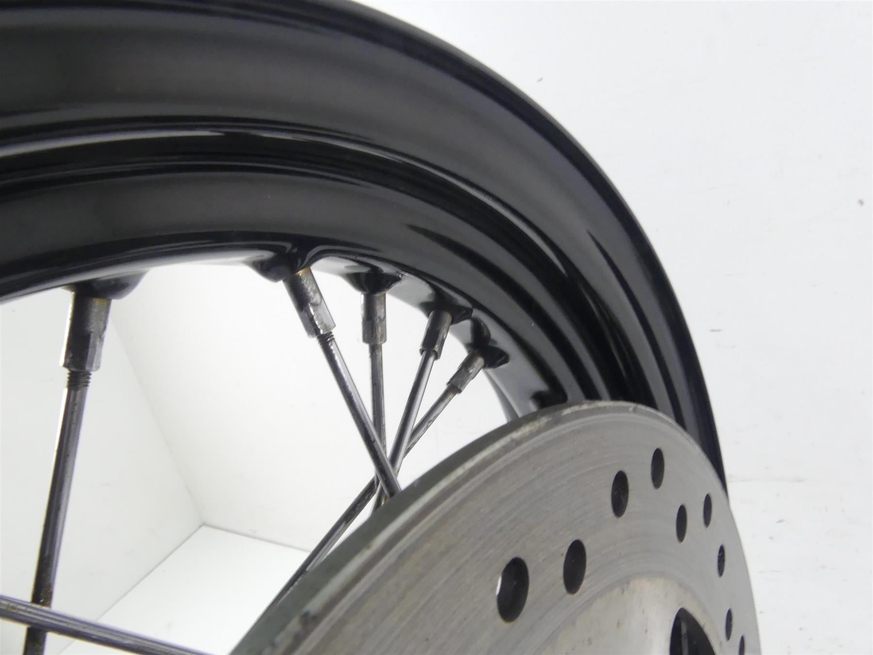 2018 Harley Sportster XL1200 Custom 16x3 Front Wheel Rim - Read 41388-10 {{ shop.shopifyCountryName }} - Mototech271
