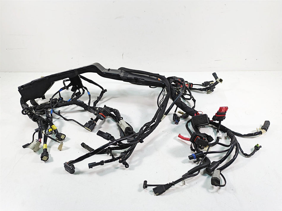 2019 Harley Touring FLHX Street Glide Non-Abs Wiring Harness Loom -Read 69201125 {{ shop.shopifyCountryName }} - Mototech271