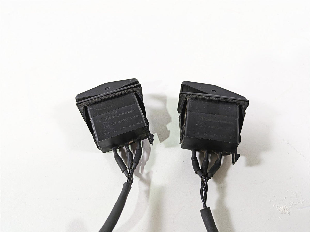 2015 Triumph Tiger Explorer XC Heated Seat Heater Switch Set {{ shop.shopifyCountryName }} - Mototech271