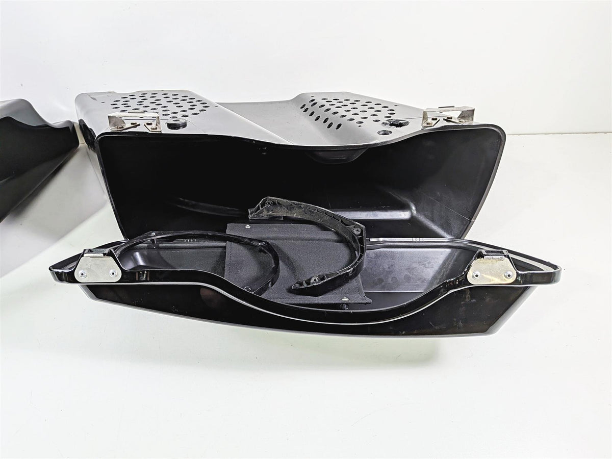2017 Harley Touring FLHXS Street Glide Stretched Aftermarket Saddlebag Saddle Bag Set {{ shop.shopifyCountryName }} - Mototech271