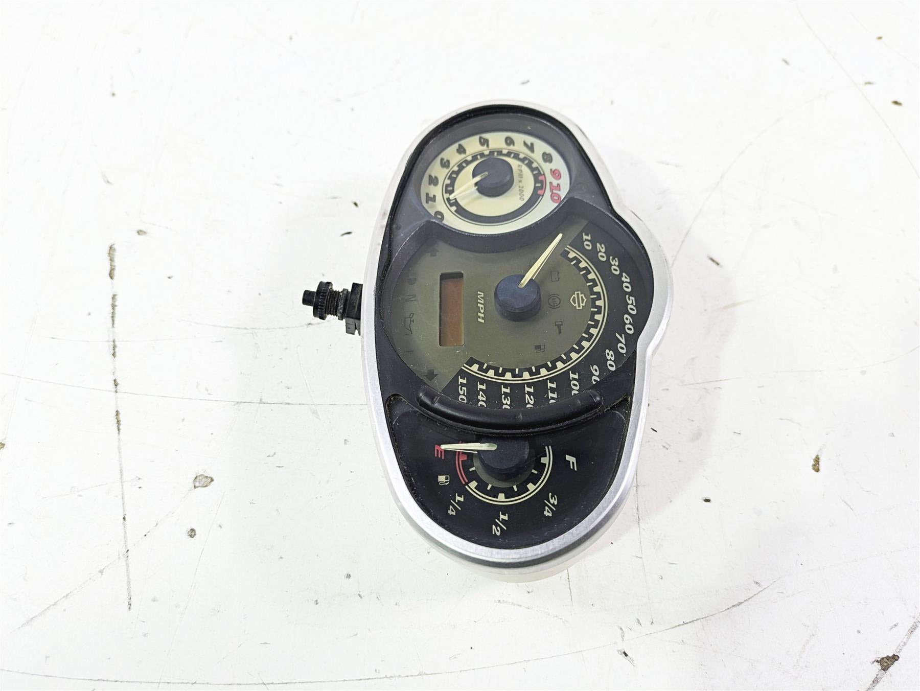 2012 Harley VRSCF Muscle V Rod Gauges Speedometer Instrument - 42k 71962-09A {{ shop.shopifyCountryName }} - Mototech271