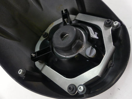 2016 Indian Chief Dark Horse Headlight Cover & Head Light Lens 5632830 {{ shop.shopifyCountryName }} - Mototech271