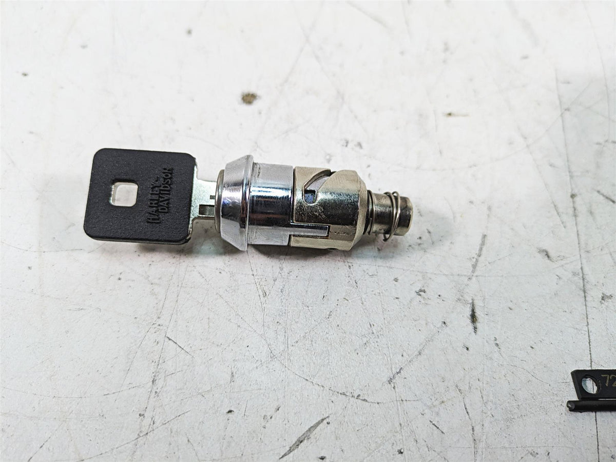 2017 Harley XL883 N Sportster Iron Ignition Switch Steering Lock Set 71400083 {{ shop.shopifyCountryName }} - Mototech271