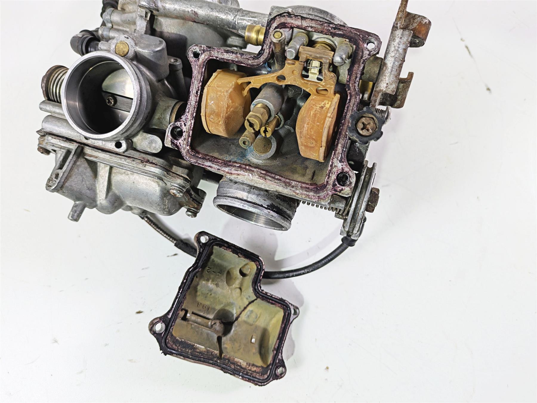 2001 Honda VT750 Shadow Ace Keihin Carburetor Carb Set 16100-MBA-980 {{ shop.shopifyCountryName }} - Mototech271