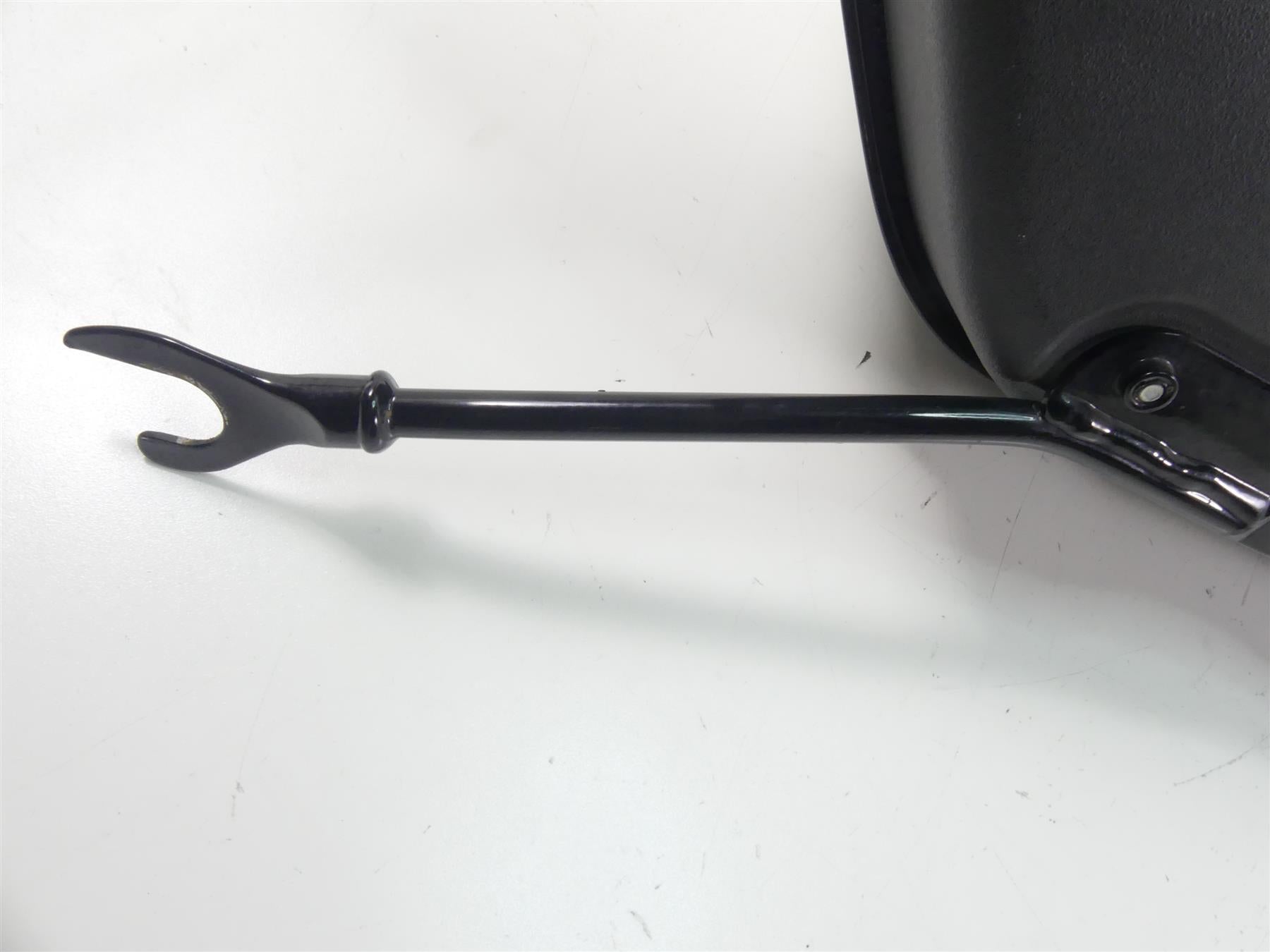 2021 Harley Softail FLSB Sport Glide Right Side Saddlebag Saddle Bag 90201448 {{ shop.shopifyCountryName }} - Mototech271