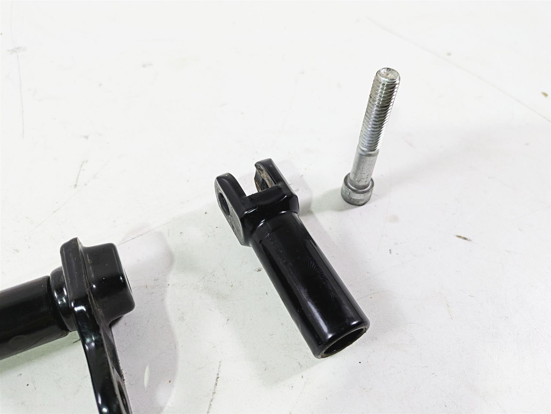 2017 Harley FLS Softail Slim Rear Footpeg Foot Peg Mounts Set 50932-08 {{ shop.shopifyCountryName }} - Mototech271