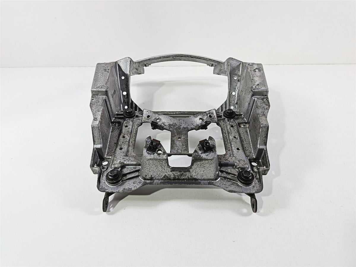 2016 Victory Cross Country Front Fairing Support Stay Holder Carrier 5136536 {{ shop.shopifyCountryName }} - Mototech271