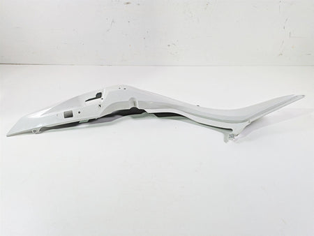 2019 BMW R1250RT K52 Left Tail Side Cover Fairing - Read 46638533577 {{ shop.shopifyCountryName }} - Mototech271