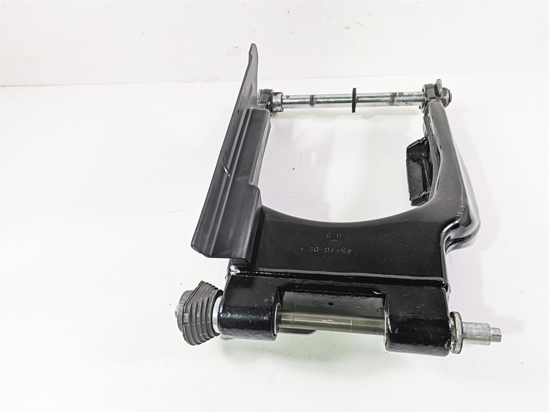 2009 Harley Touring FLHX Street Glide Rear Swingarm Swing Arm 47549-09A {{ shop.shopifyCountryName }} - Mototech271