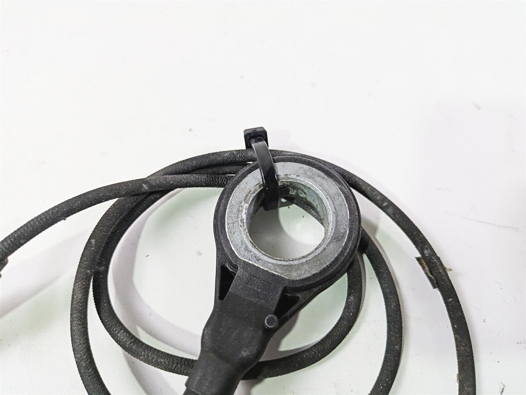 2015 Harley FXDF Dyna Fat Bob Front Rear Abs Brake Wheel Speed Sensors 40682-12 {{ shop.shopifyCountryName }} - Mototech271