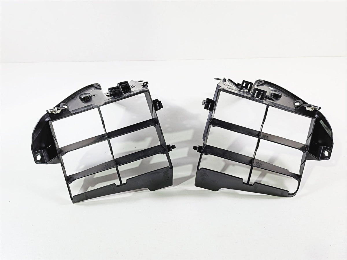 2023 BMW R1250RT RTP K52 Right Left Radiator Plastics Scoop Ram Set 46631541735 {{ shop.shopifyCountryName }} - Mototech271