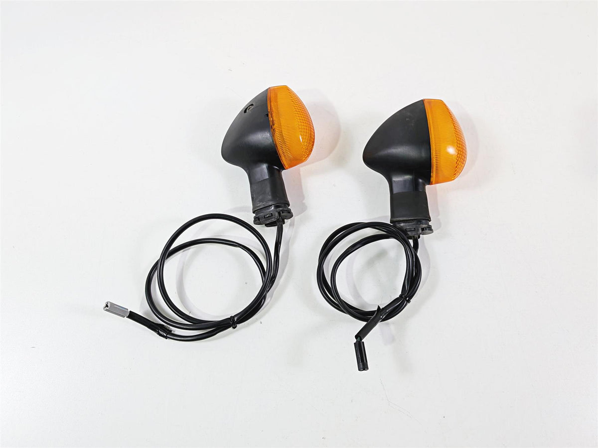2012 Yamaha XT1200 Super Tenere Oem Rear Blinker Turn Signal Set 23P-83330-10-00 {{ shop.shopifyCountryName }} - Mototech271