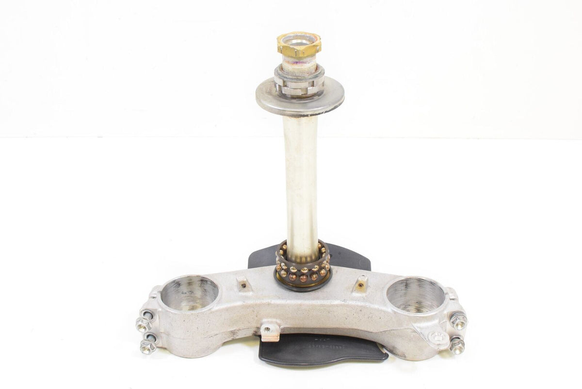 2006 Suzuki GSXR600 GSX-R600 Lower Triple Tree Steering Yoke 51410-01H00 {{ shop.shopifyCountryName }} - Mototech271