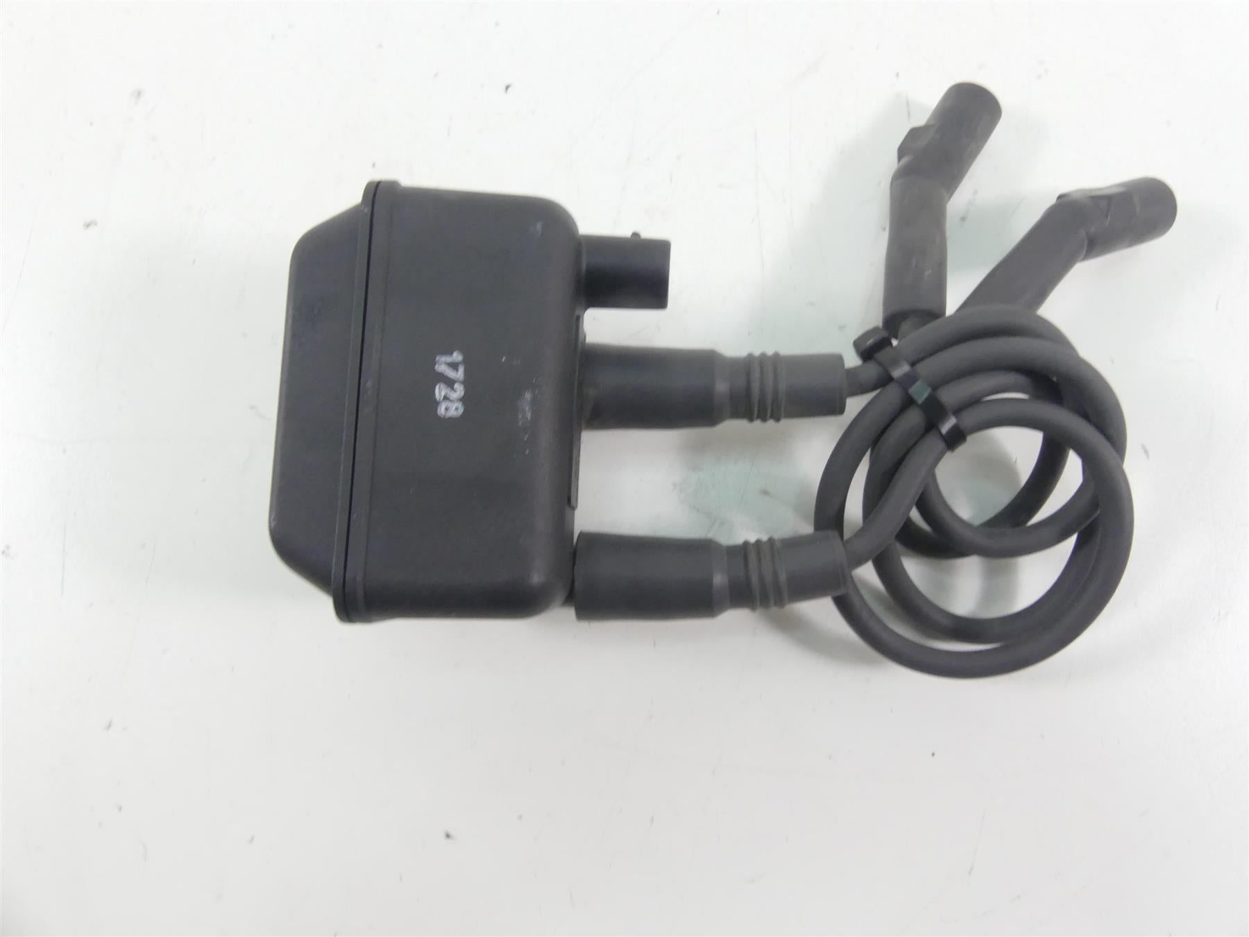 1999 Harley Touring FLHTCUI Electra Glide Ignition Coil Wire Plug Set 31639-99 {{ shop.shopifyCountryName }} - Mototech271