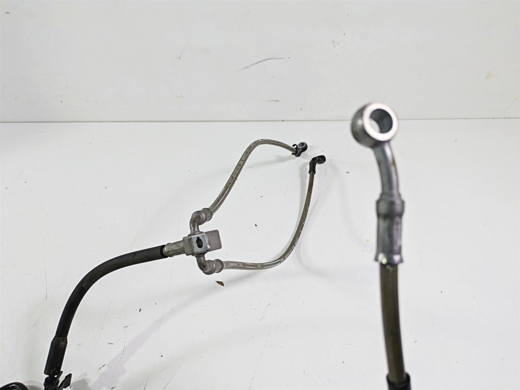 2019 BMW S1000XR K49 Front Abs Brake Line Set 34328551363 {{ shop.shopifyCountryName }} - Mototech271