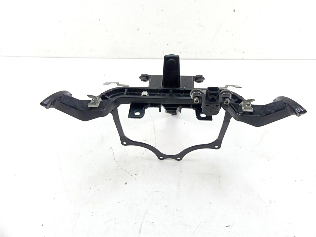 2010 Kawasaki ZX1400 ZX14 R Ninja Mirror & Speedo Holder Stay Bracket 11054-0057 {{ shop.shopifyCountryName }} - Mototech271
