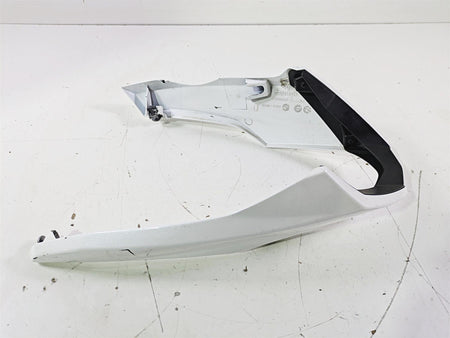 2019 Triumph Speed Triple RS 1050 Lower Belly Cover & Mounts T2303565 {{ shop.shopifyCountryName }} - Mototech271
