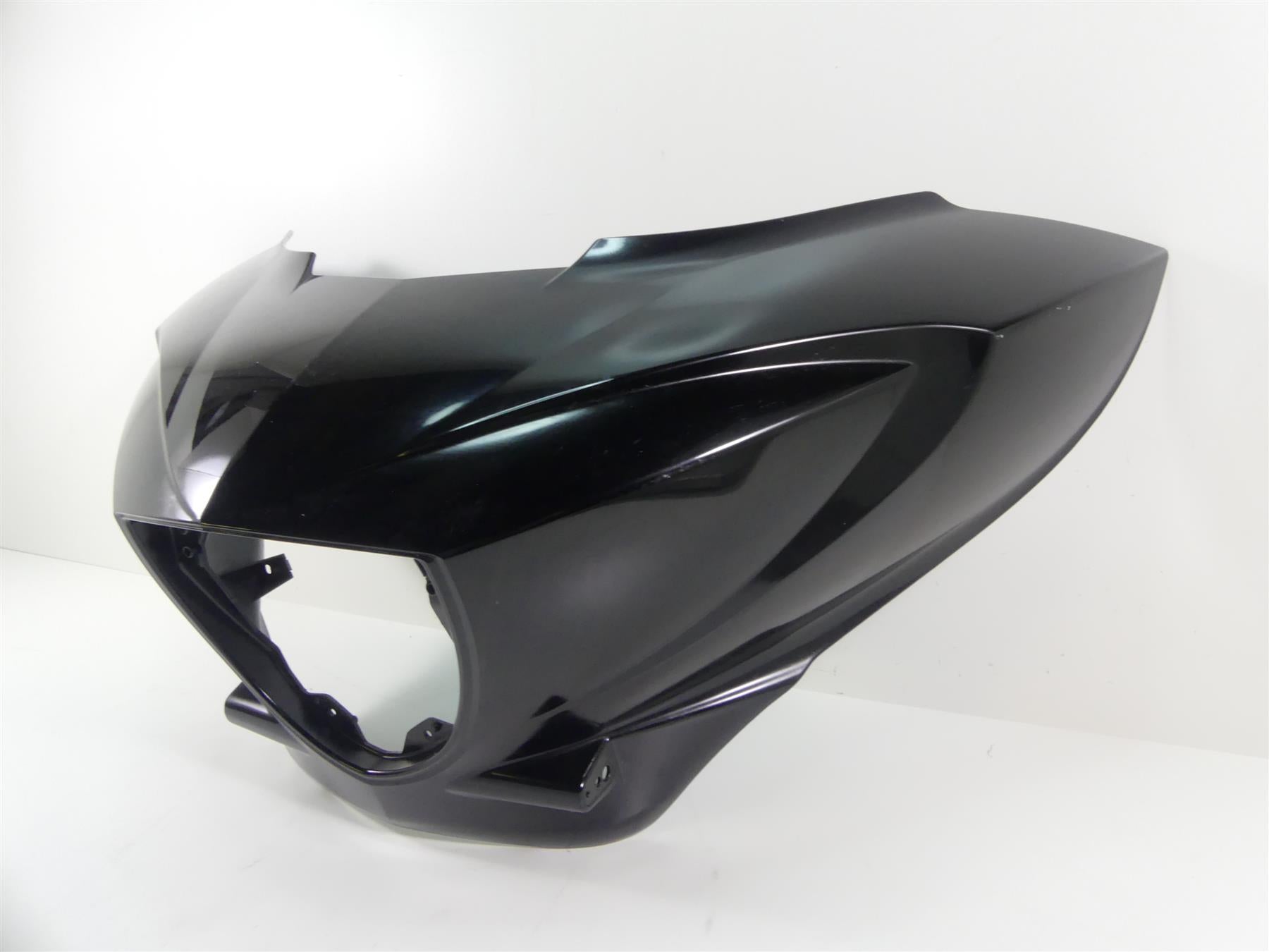 2015 Victory Cross Country 8 Ball Front Nose Outer Fairing Cover -Read 5439275 {{ shop.shopifyCountryName }} - Mototech271