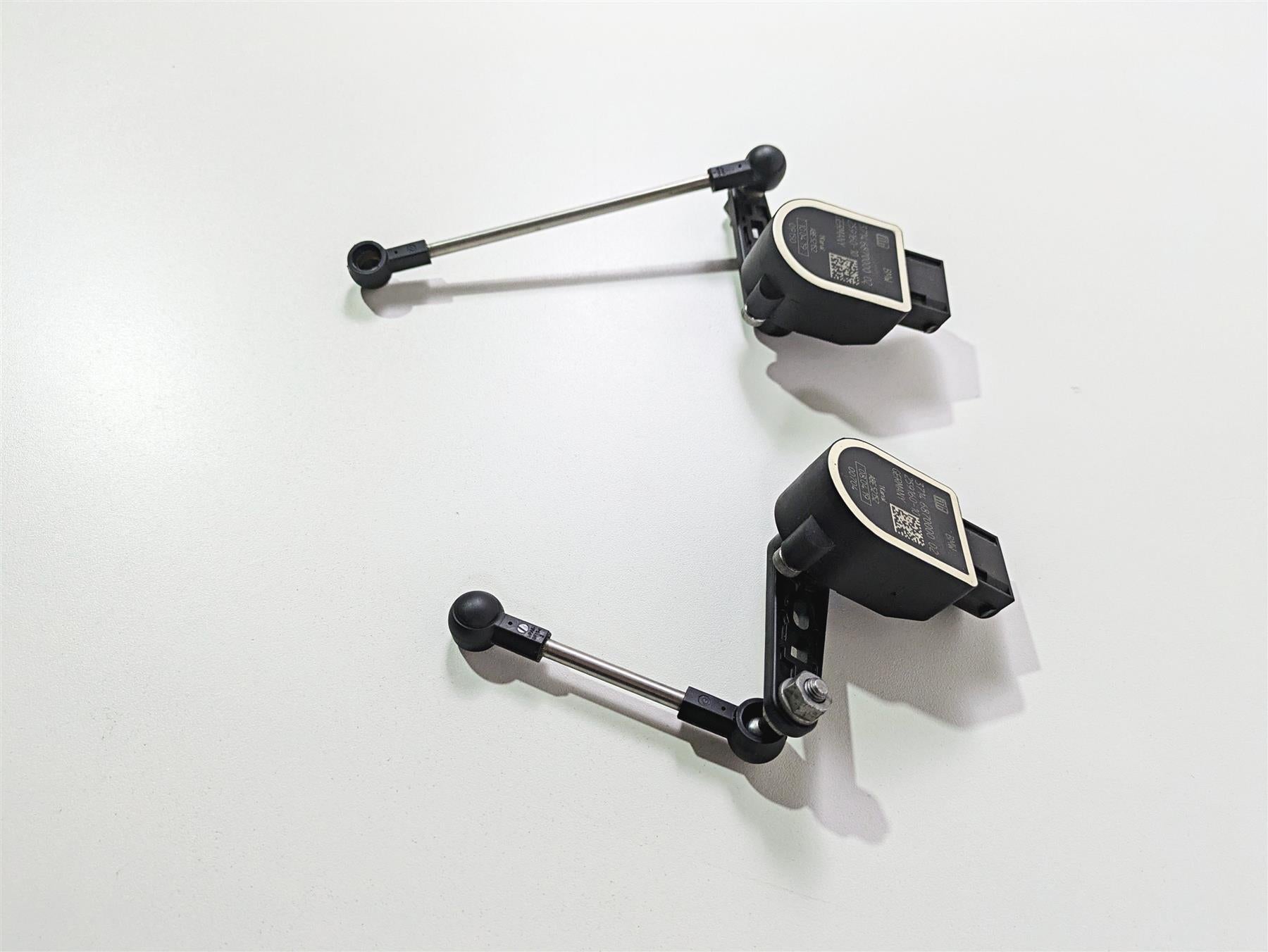 2019 BMW R1250RT K52 Front Rear Bike Level Sensor Set 37146870000 {{ shop.shopifyCountryName }} - Mototech271