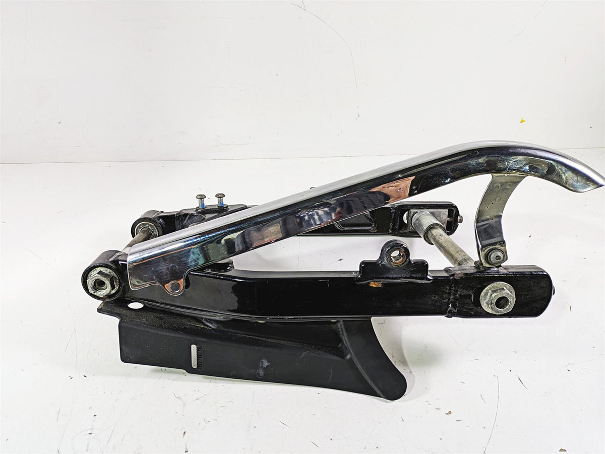 2012 Harley FLD Dyna Switchback Rear Swingarm & Belt Guards 47820-10 {{ shop.shopifyCountryName }} - Mototech271