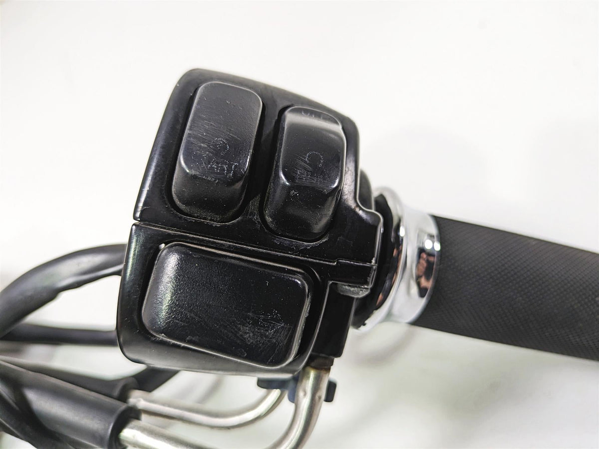 2003 Harley FLSTC Softail Heritage 100th Right Hand Control Switch 71684-06A {{ shop.shopifyCountryName }} - Mototech271