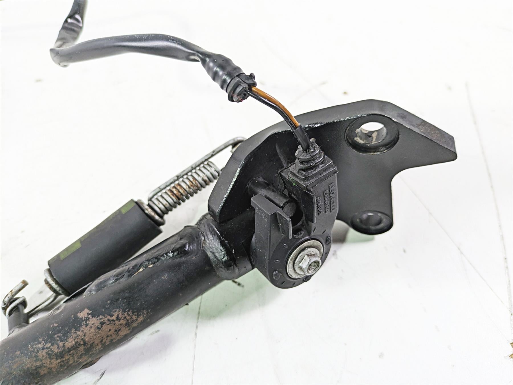 2008 Aprilia RSVR 1000 Factory Side Kickstand Kick Stand AP8146732 {{ shop.shopifyCountryName }} - Mototech271